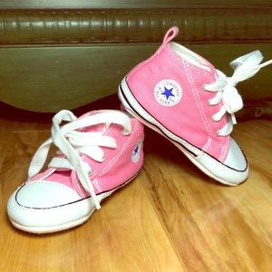 pink converse infant size 4